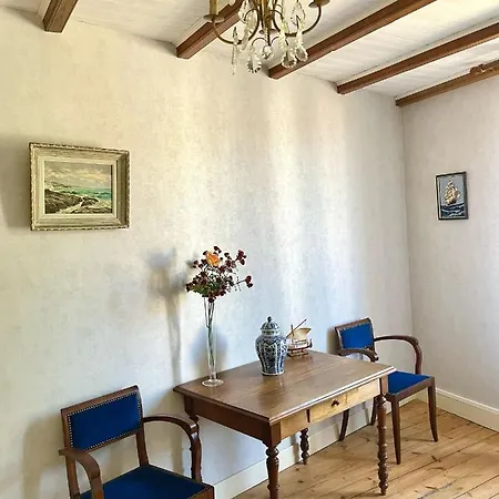 فندق مبيت وإفطار Chez Sarah - L'escapade